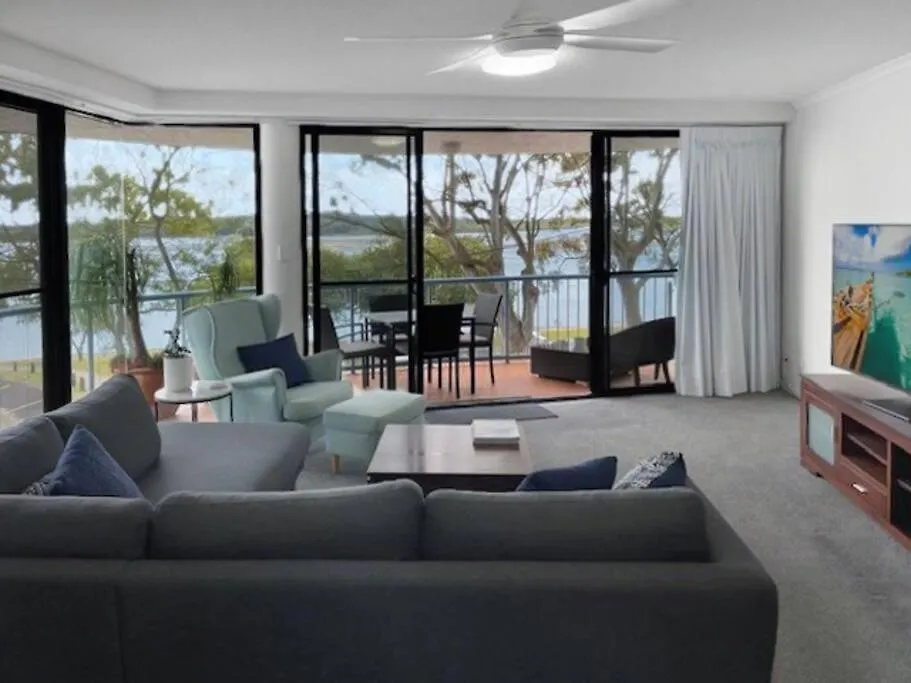 Maroochydore Riverfront Self Contained Apartment
