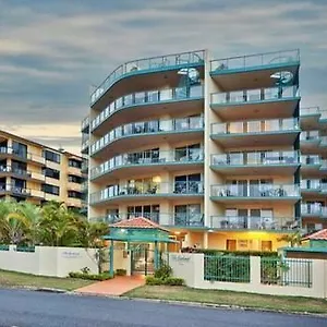 4* Aparthotel The Esplanade Riverview